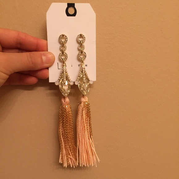 Leith Tassel Long Earrings. - Picture 3 of 5